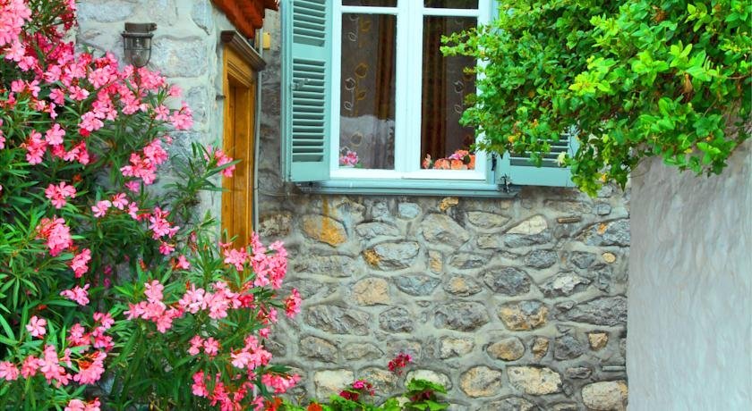 Theano Guesthouse