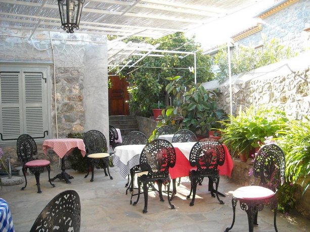 Theano Guesthouse