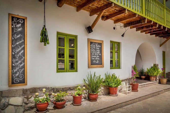 Ninos Hotel Fierro