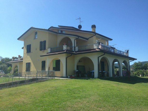 Villa Naclerio