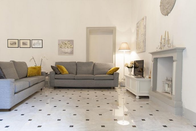 The Como Secret Garden