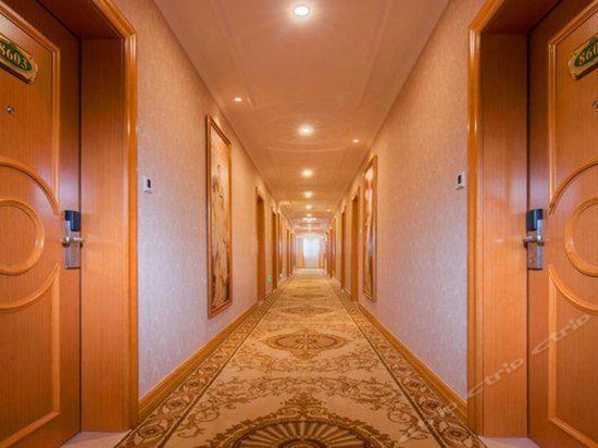 Vienna Hotel Shenzhen Dongmen Old Street