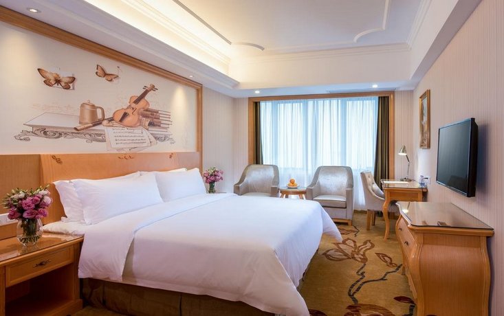 Vienna Hotel Guangzhou Panyu Huanan Country Garden