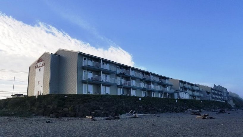 D Sands Condominium Motel