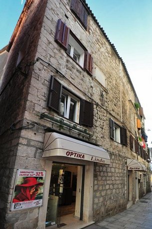 Kuny Apartments