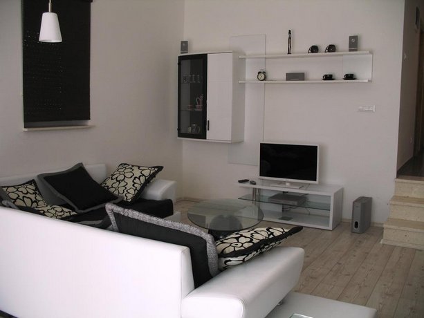 Apartments Kaic