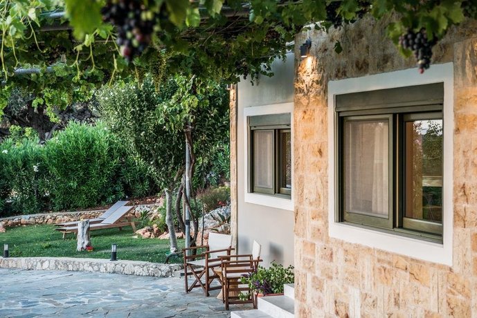 Aoria Estate Villa