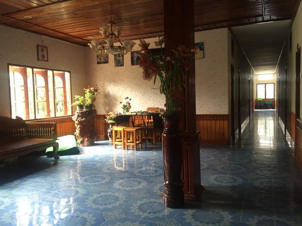 Oudomphone Guesthouse 2