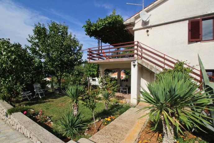 Apartments Viola Silo