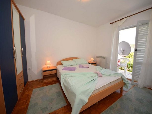Apartments Lastavica