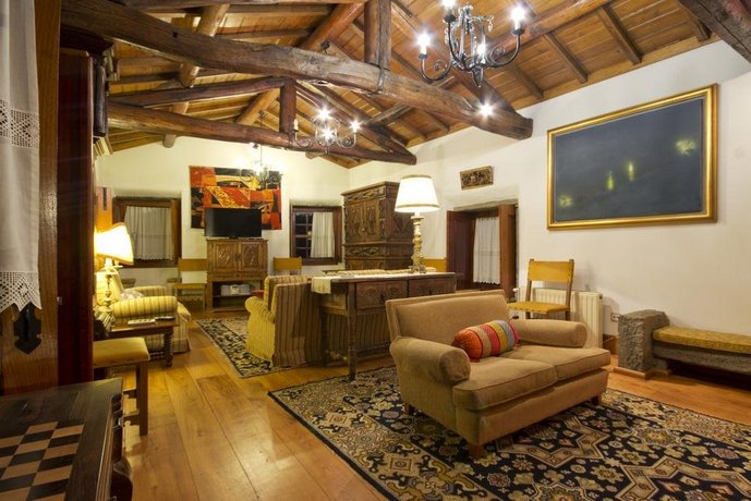 Quinta de Mouraes - Casa do Xisto