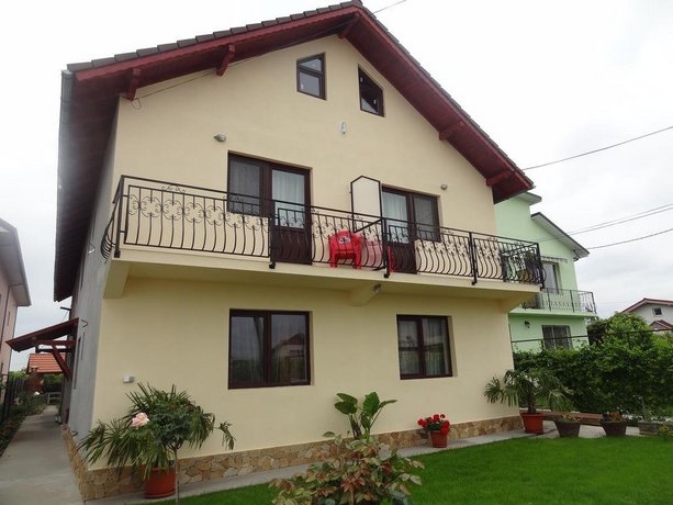 Casa Pescarus