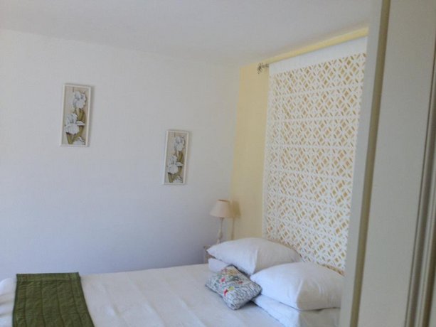 Le Clos Des Vignes Bed & Breakfast Ramatuelle