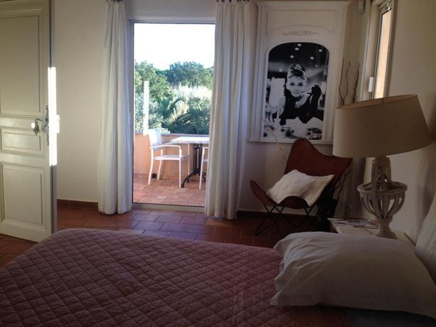 Le Clos Des Vignes Bed & Breakfast Ramatuelle