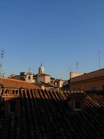 Reginella Suites