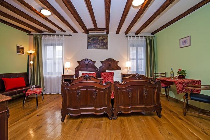 Villa Oscar
