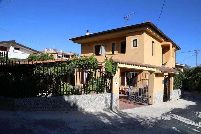 B&B Solandra