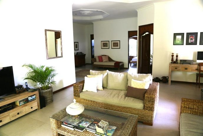 Villa Pensiun
