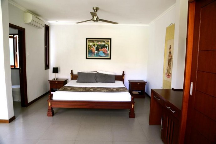 Villa Pensiun