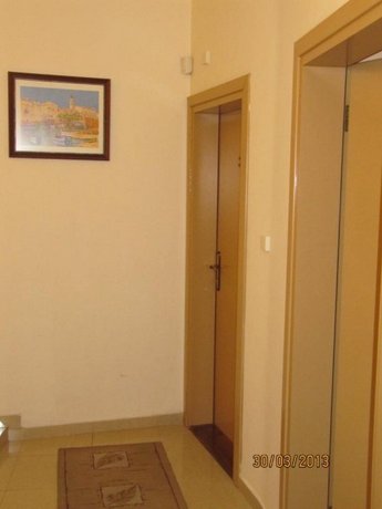Central Family Hotel