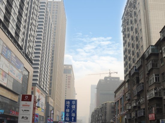 Motel Shijiazhuang Xinbai Square