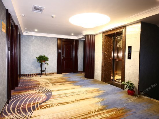 The Aegean Sea Zhen Pin Hotel