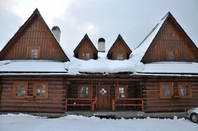 Janosikova Valaska Pension & Restaurant