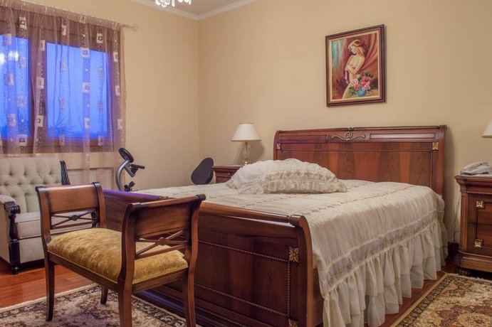 Luxury Villa Karteros