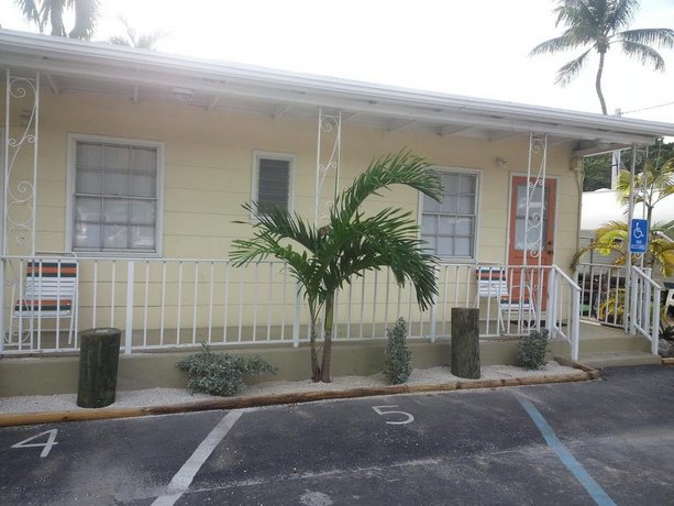 Riptide RV Resort and Motel