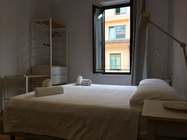 Colosseo Guesthouse