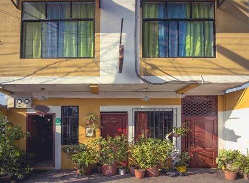 Hostal Tintorera
