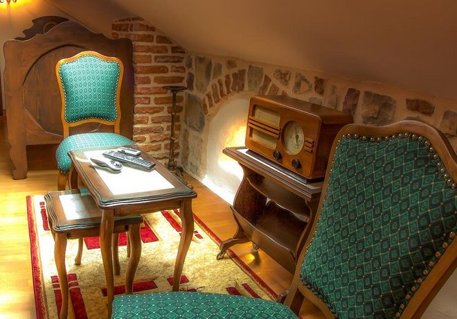 Palazzo Drusko Deluxe Rooms