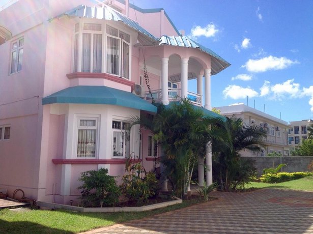 Fayruz Villa