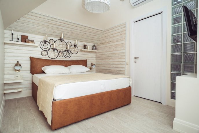 44 Shirota Hotel