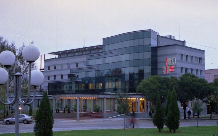 Hotel Sevlievo Plaza