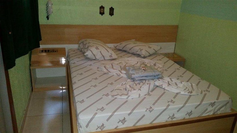 Hotel Lado Leste