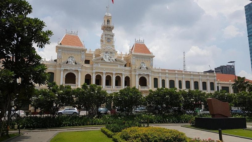 Phu Hoang Nam Hotel