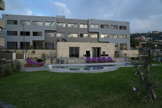 VU'Z Hotel