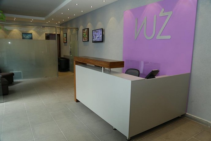 VU'Z Hotel