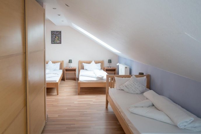 Rheinauer Hof - Das Hotel am Riedweg