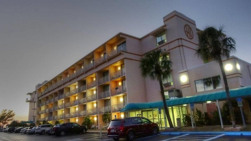 Howard Johnson by Wyndham St Pete Beach FL Resort Hotel