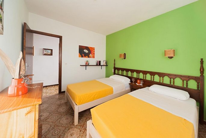 Apartamentos Casa Blanca
