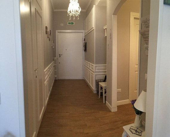 B&B Mayflower