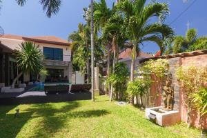Villa Awhero by TropicLook