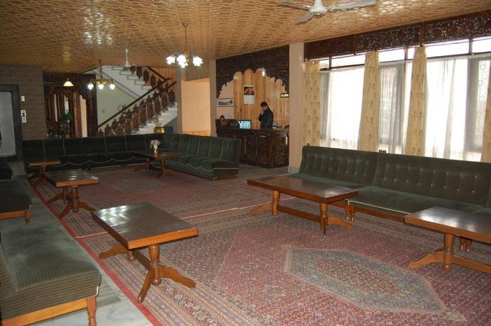 Hotel Duke at Dal Lake