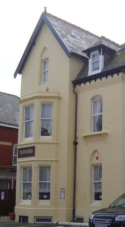 Tuxford House