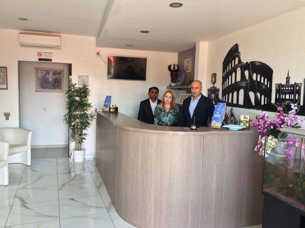 Tiburtina Hotel Holiday