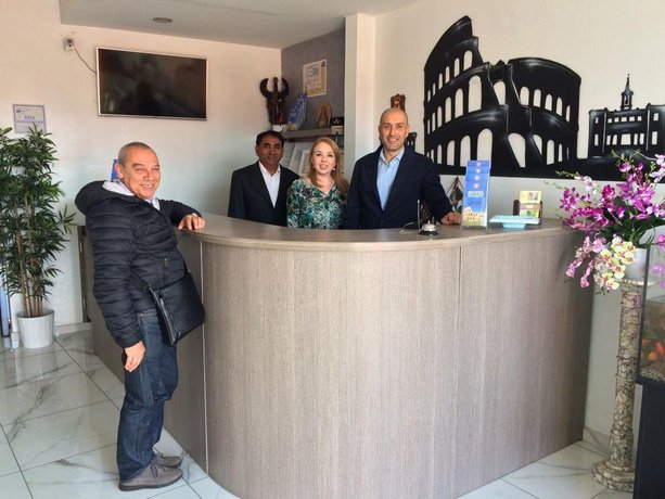 Tiburtina Hotel Holiday