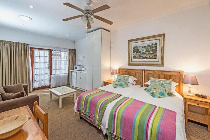Summer Blue Guesthouse