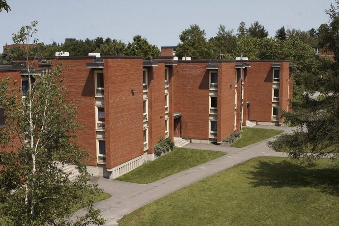 Bishop's University Sherbrooke Airport Canada thumbnail